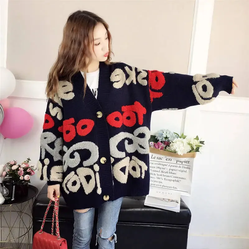 Slouchy Style Women's Cardigan – Loose Fit, Korean-Inspired Autumn and Winter 2024 New Style Outerwear Knitted Jacket in Medium Length